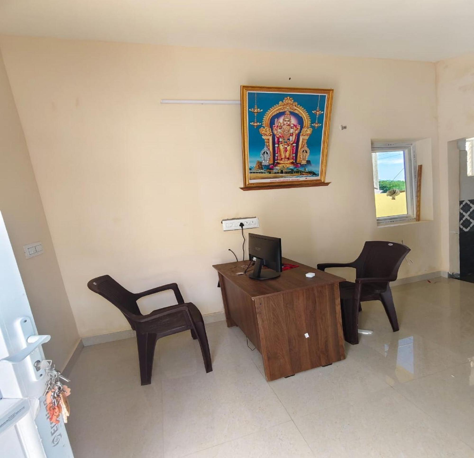 Arumugam Residency Ac Tiruchchendūr Exteriör bild