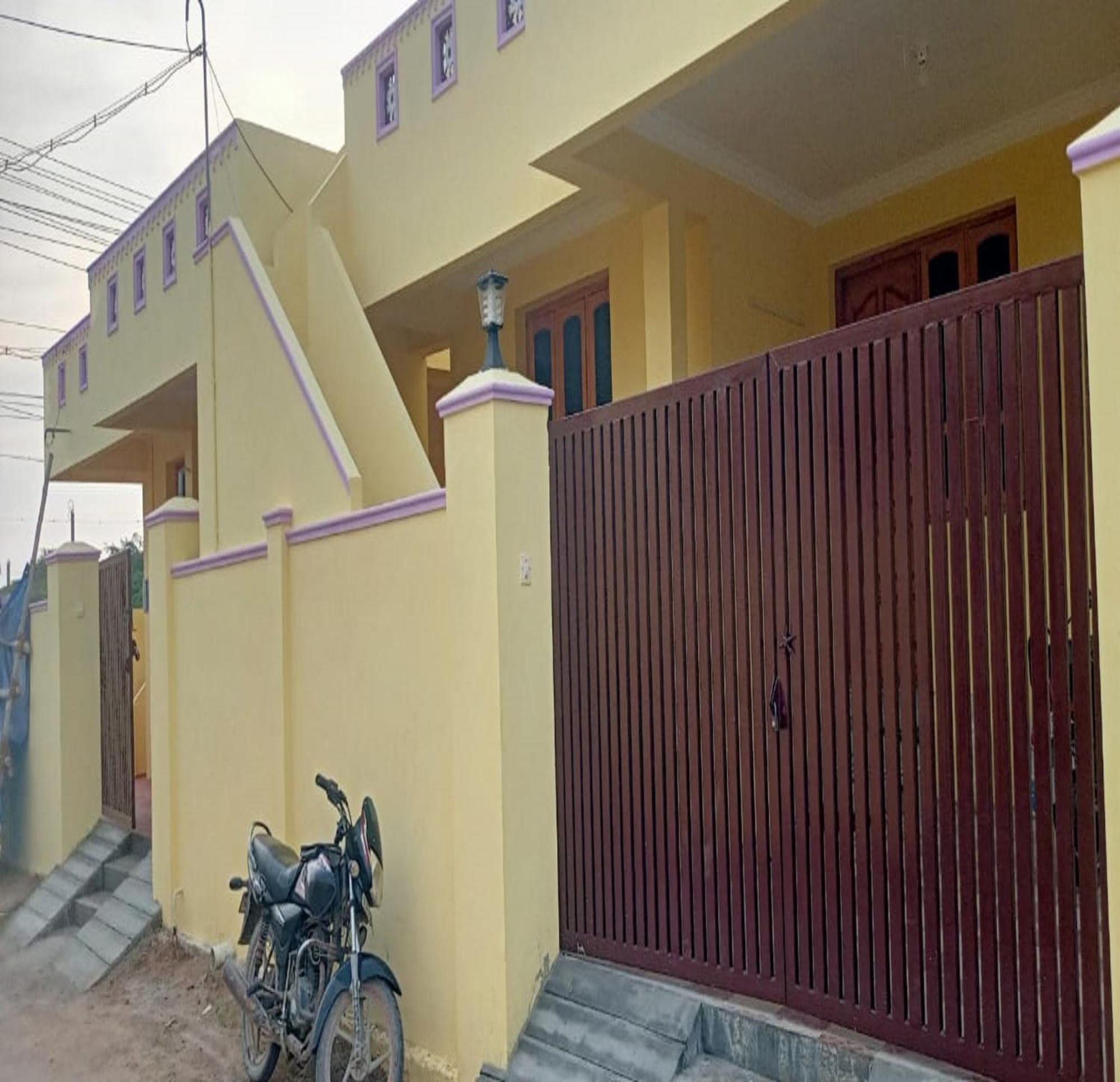 Arumugam Residency Ac Tiruchchendūr Exteriör bild